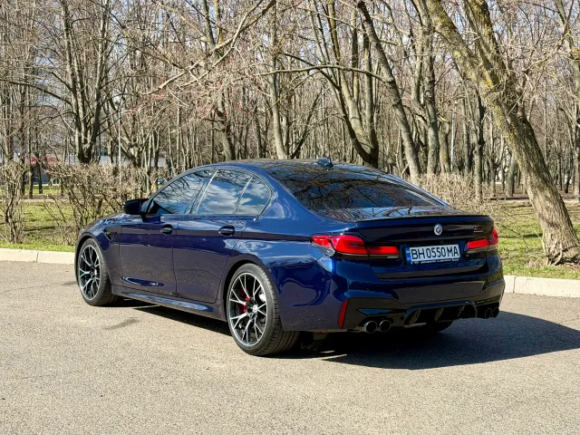 BMW M5 - фото 4