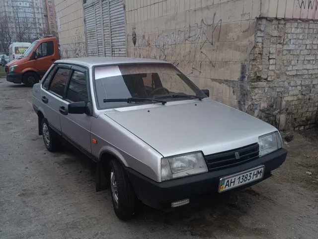Lada (ВАЗ) 21099 - фото 1
