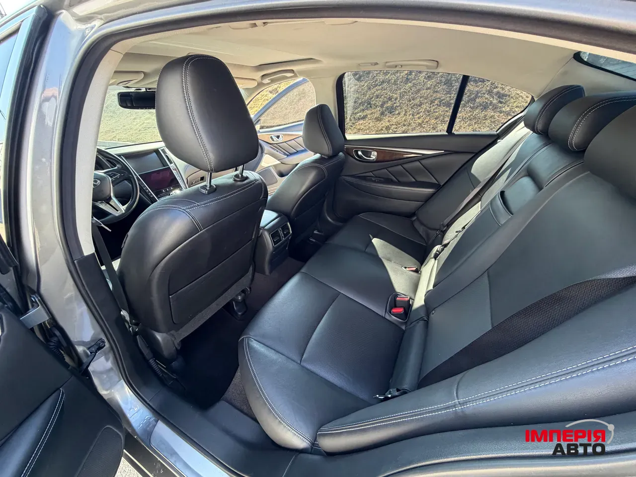 Infiniti Q50 - фото 16