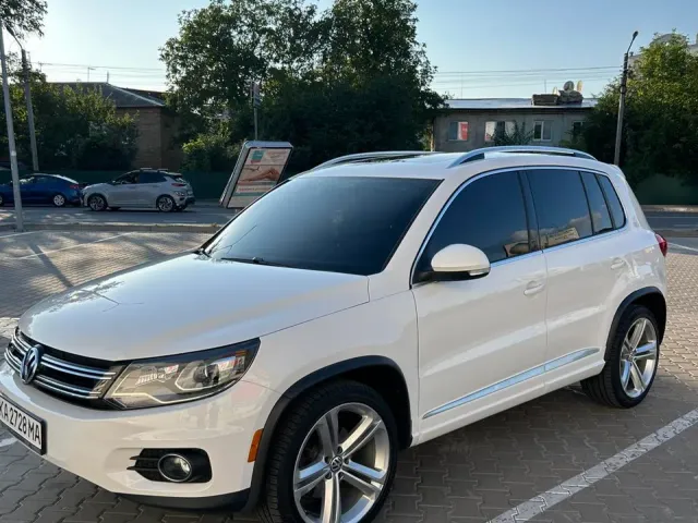 Volkswagen Tiguan - фото 3