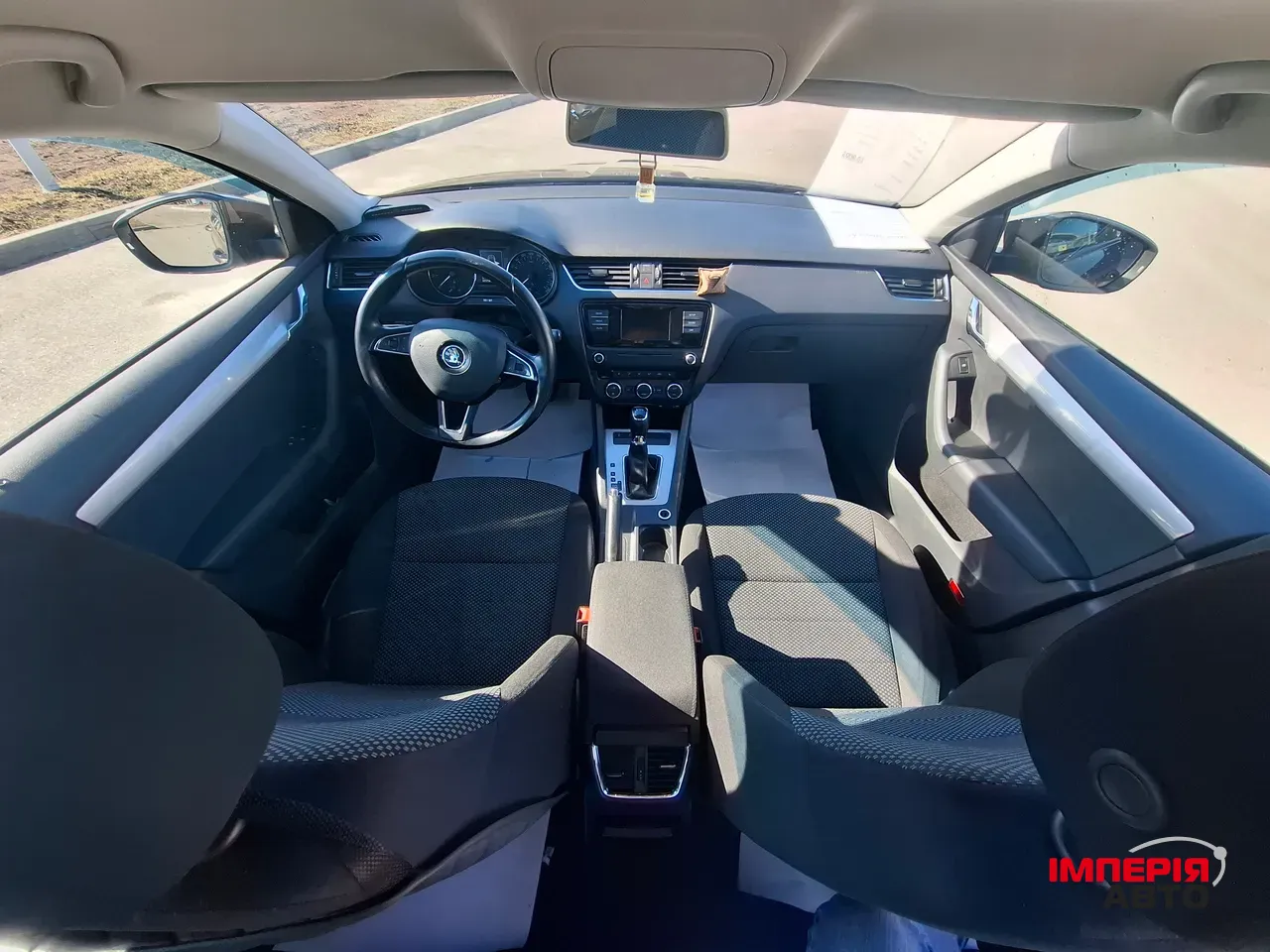 Skoda Octavia - фото 10