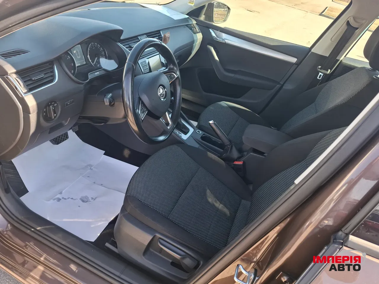 Skoda Octavia - фото 14