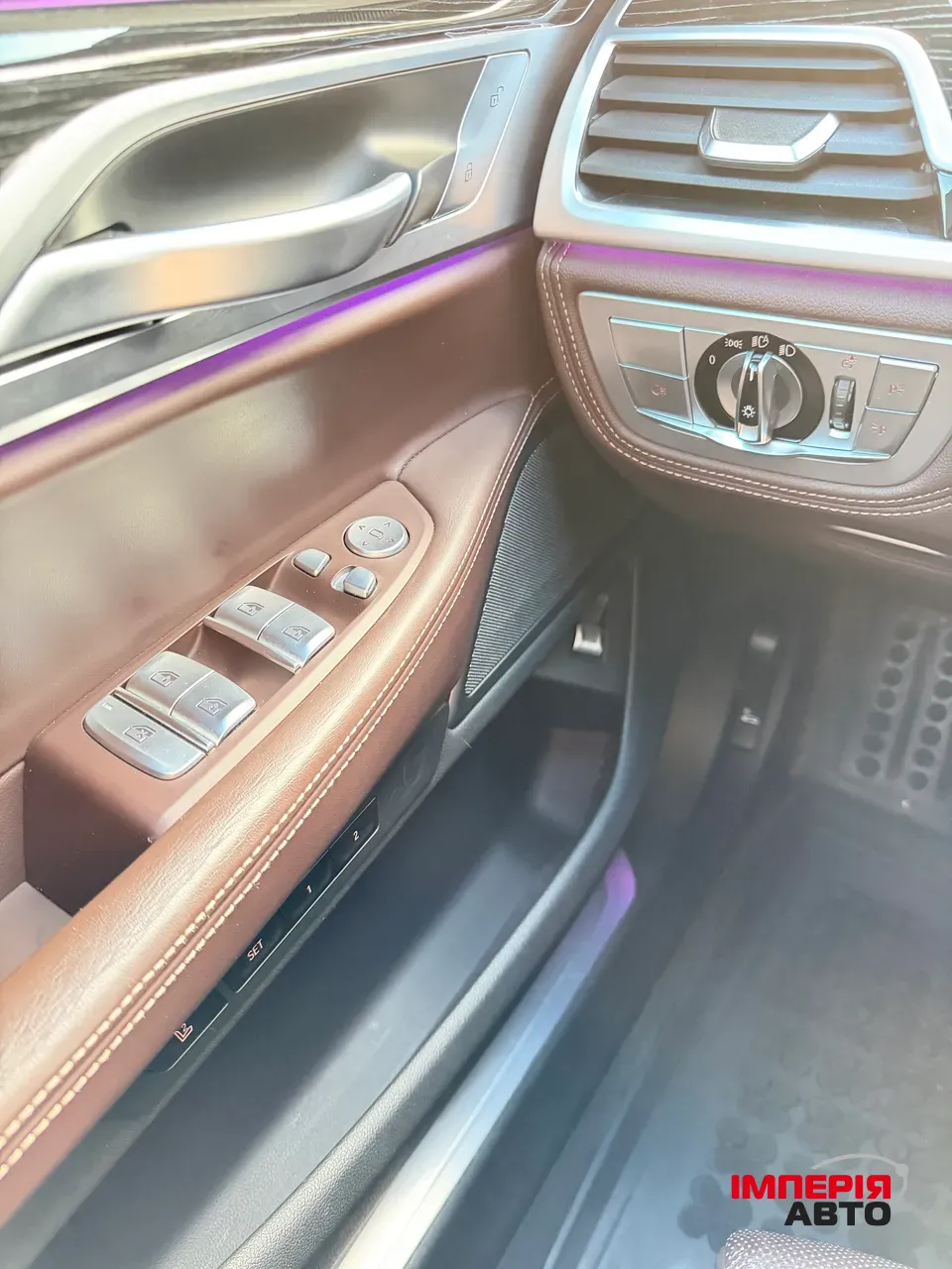 BMW 7 серії - фото 22