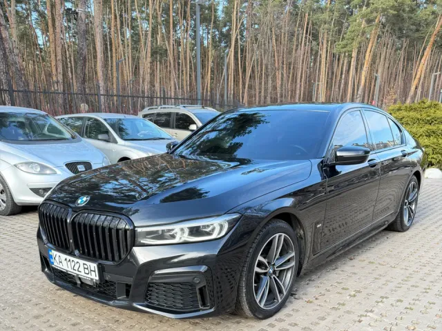 BMW 7 серії - фото 4