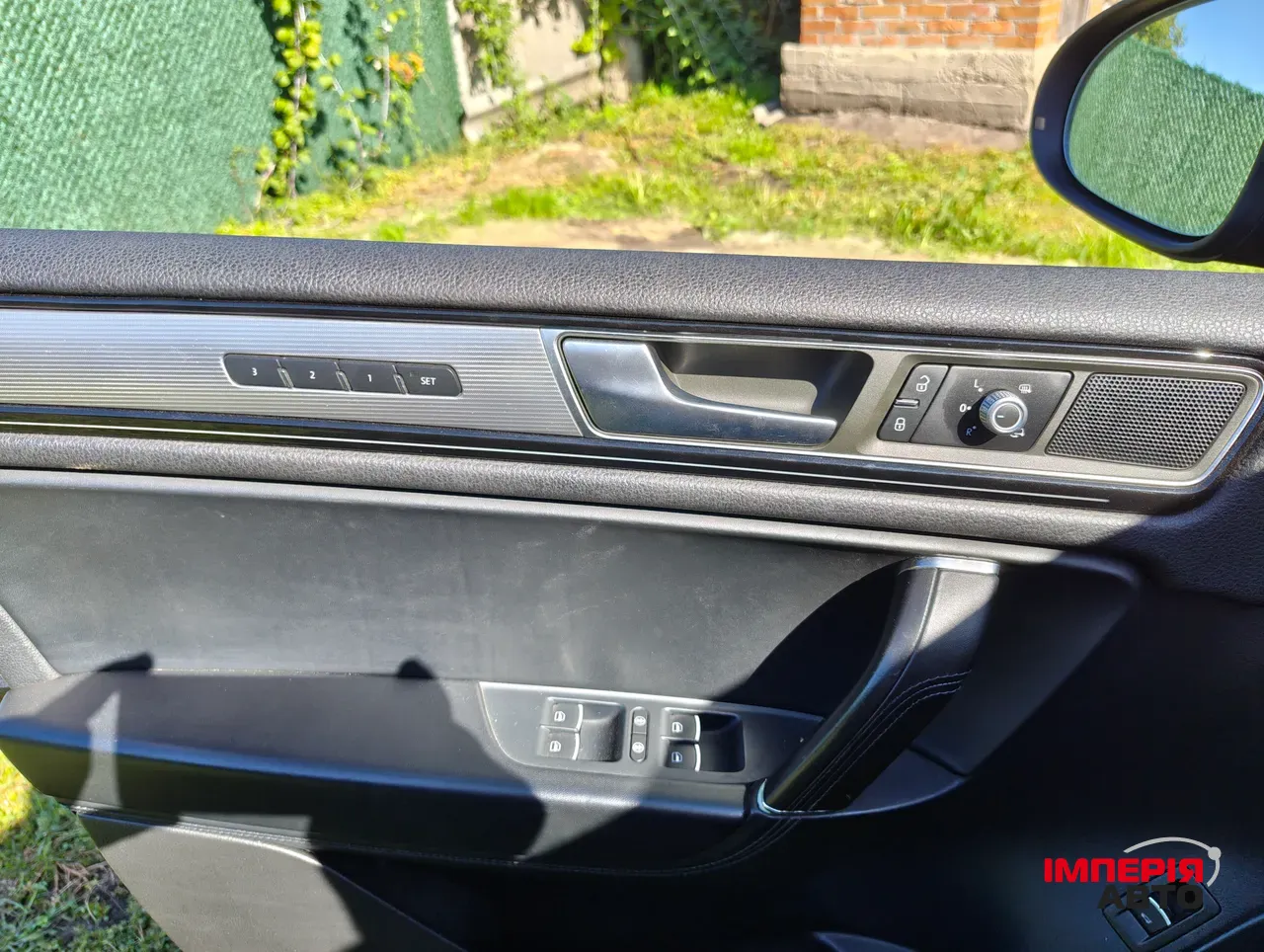 Volkswagen Touareg - фото 23