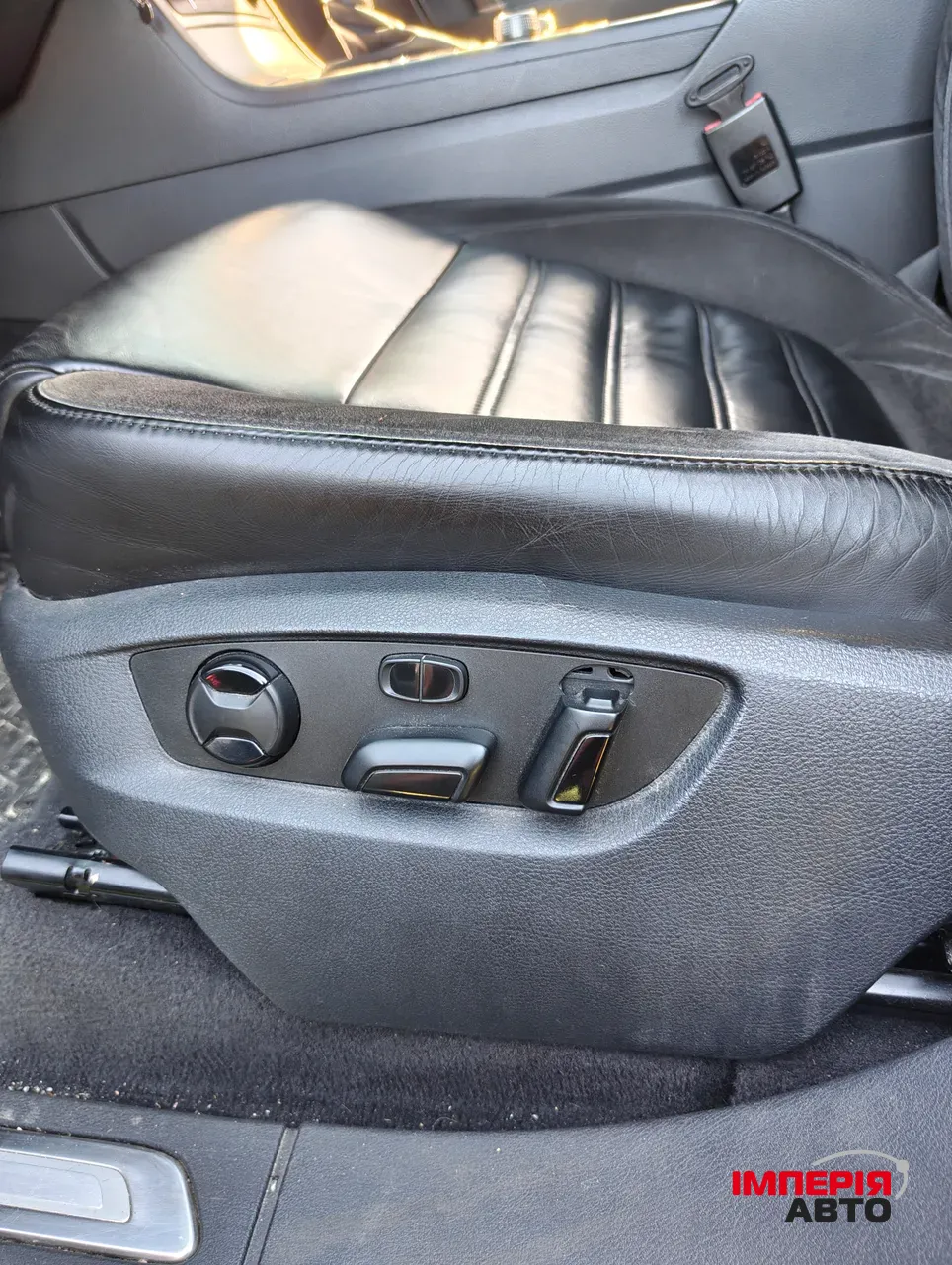 Volkswagen Touareg - фото 21