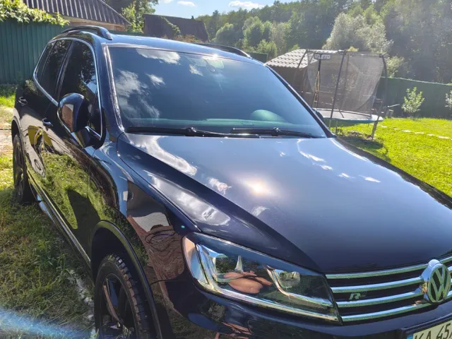 Volkswagen Touareg - фото 3