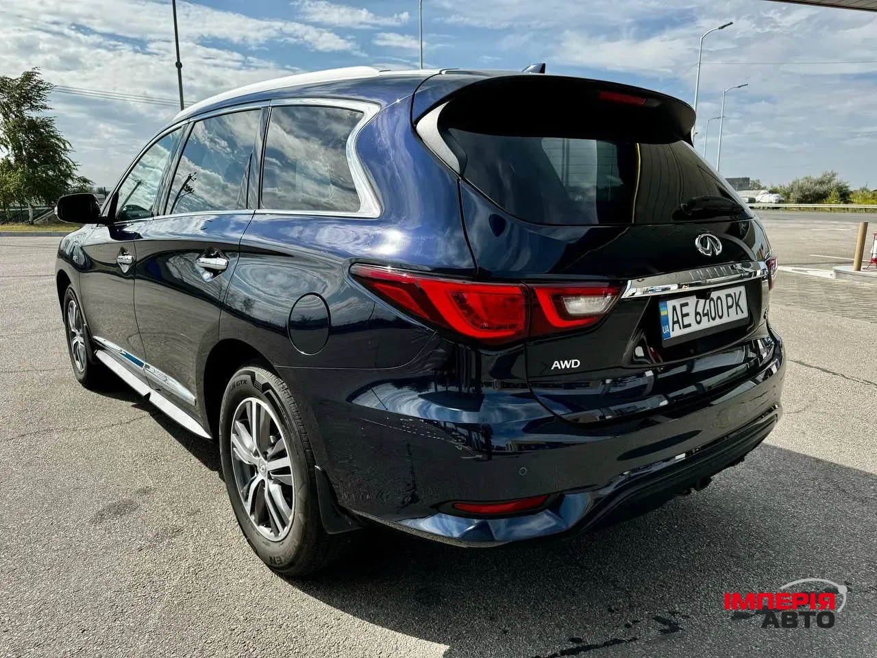 Infiniti QX60 - фото 3