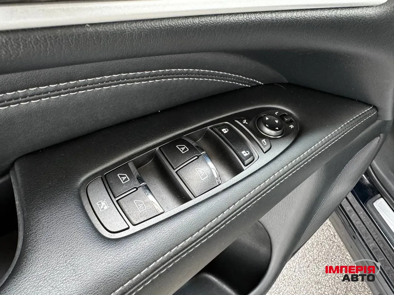 Infiniti QX60 - фото 10