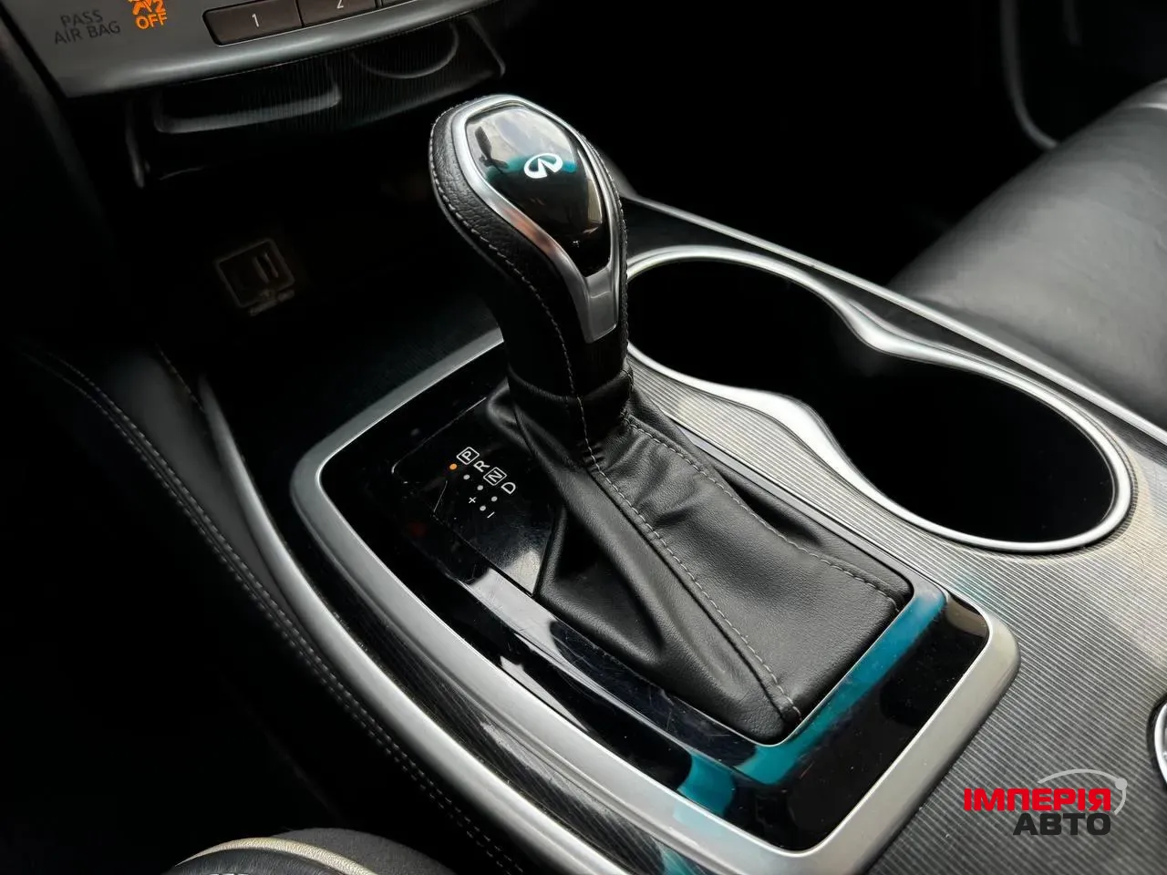 Infiniti QX60 - фото 23