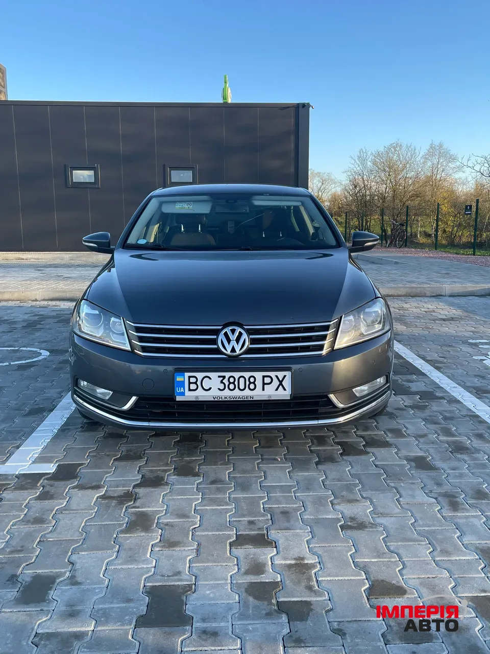 Volkswagen Passat - фото 4
