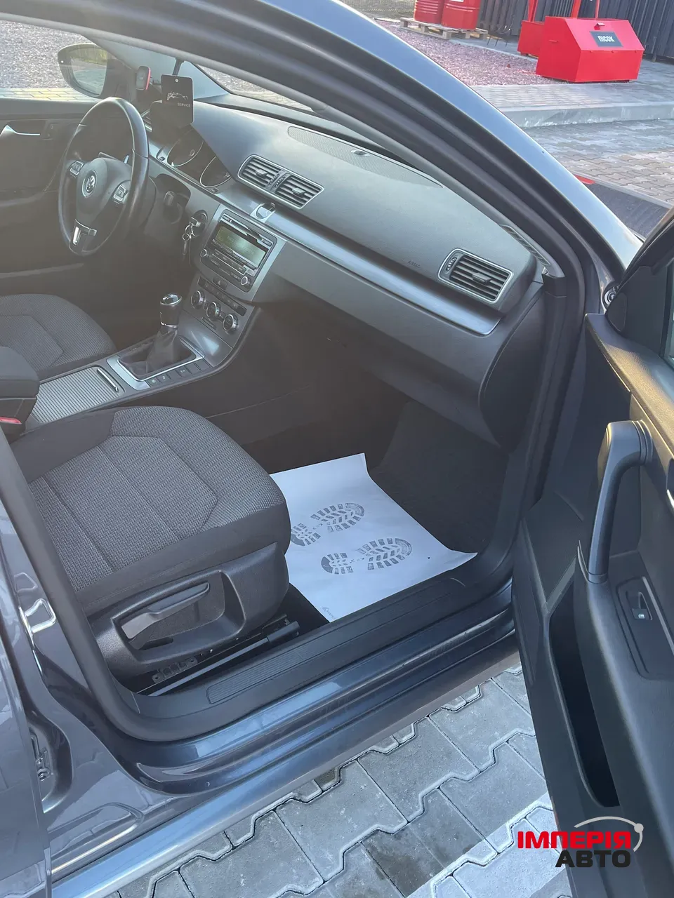 Volkswagen Passat - фото 7