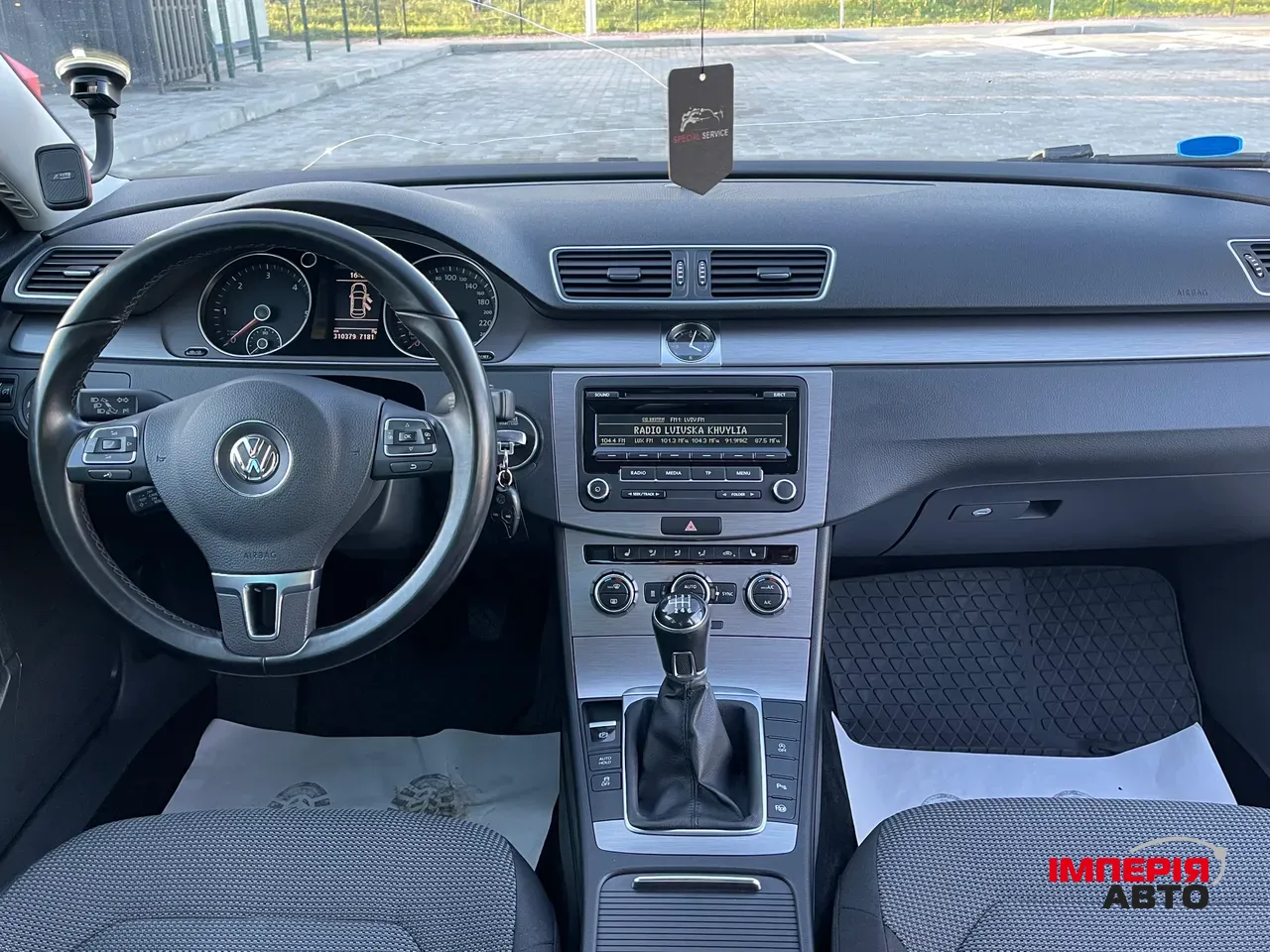 Volkswagen Passat - фото 9