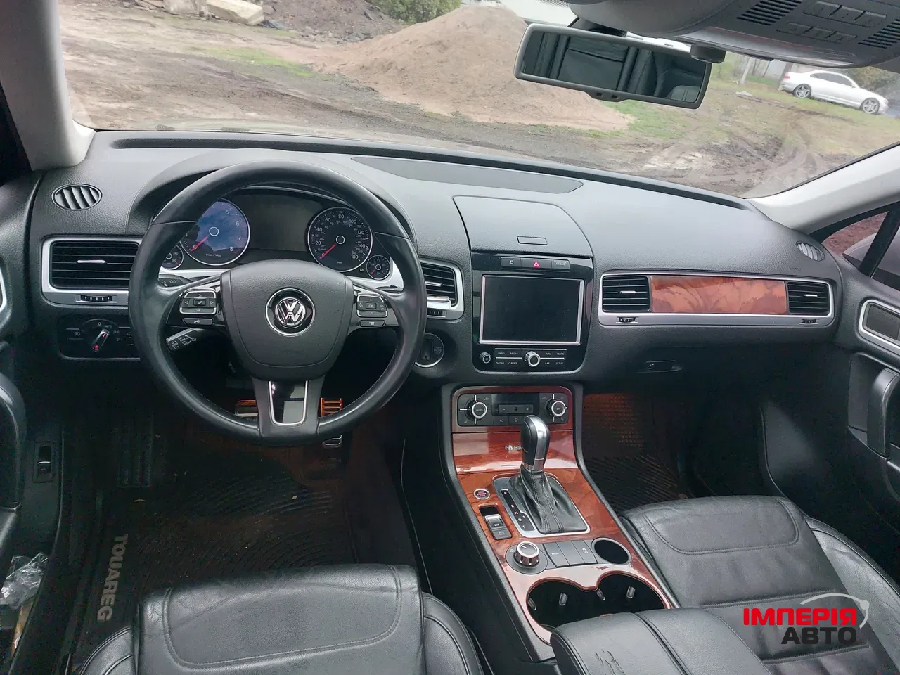 Volkswagen Touareg - фото 23