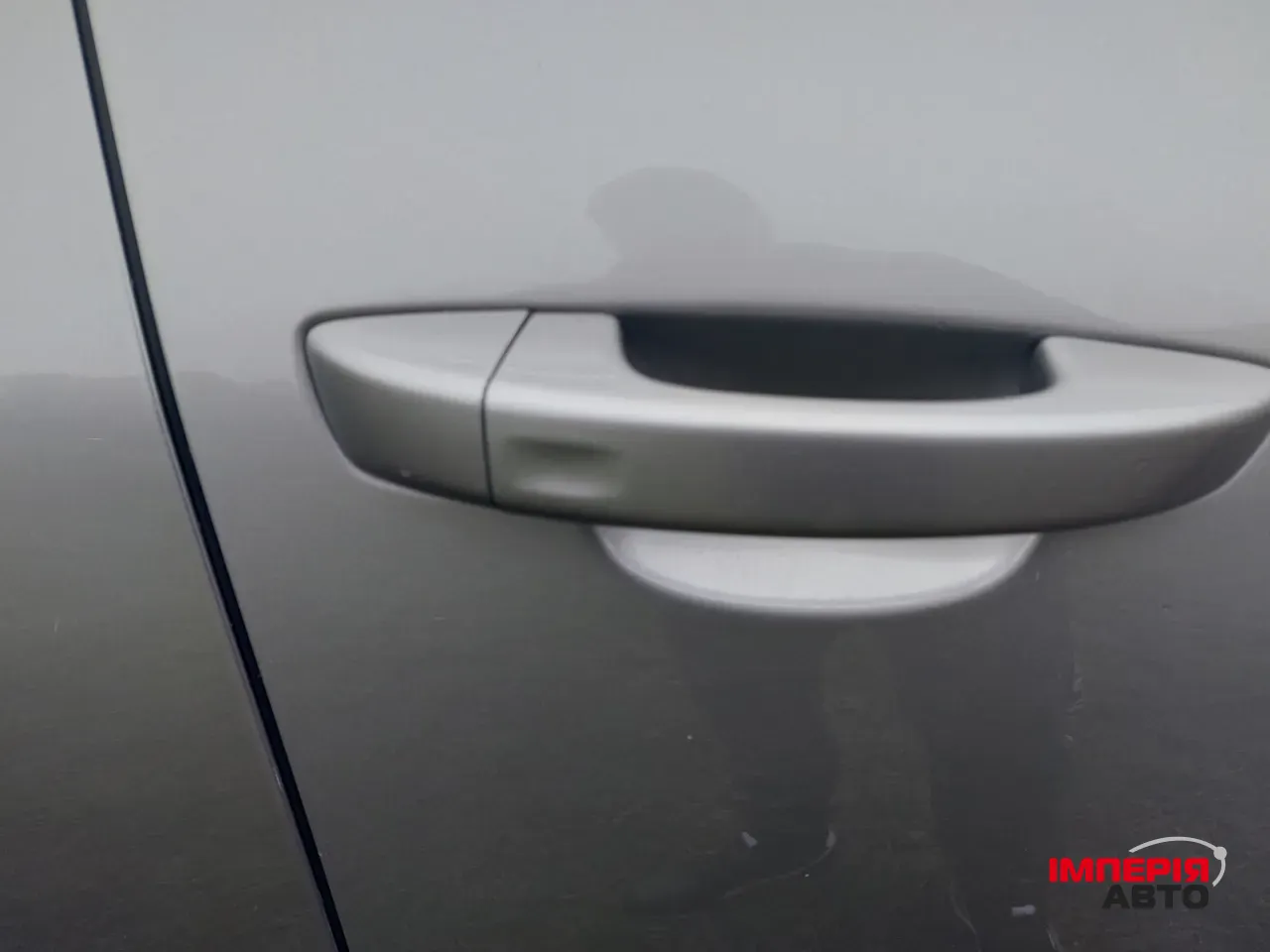 Volkswagen Touareg - фото 15