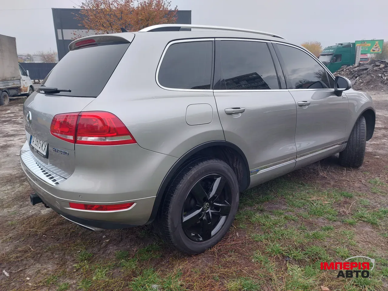 Volkswagen Touareg - фото 9