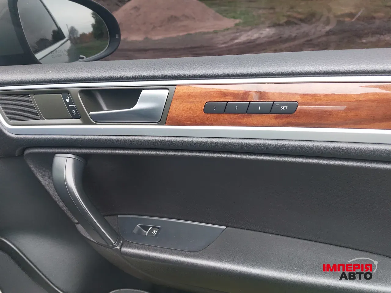 Volkswagen Touareg - фото 19