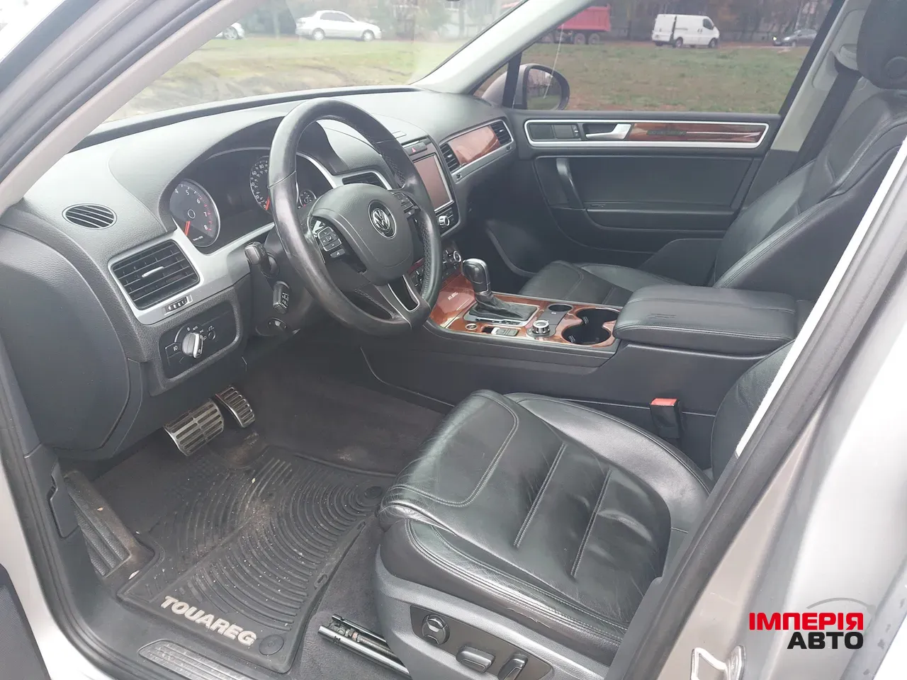 Volkswagen Touareg - фото 27