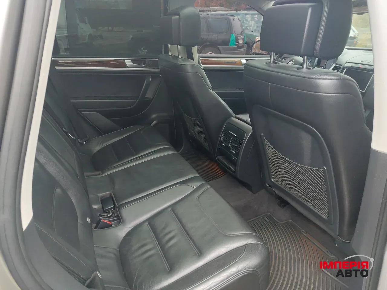 Volkswagen Touareg - фото 21