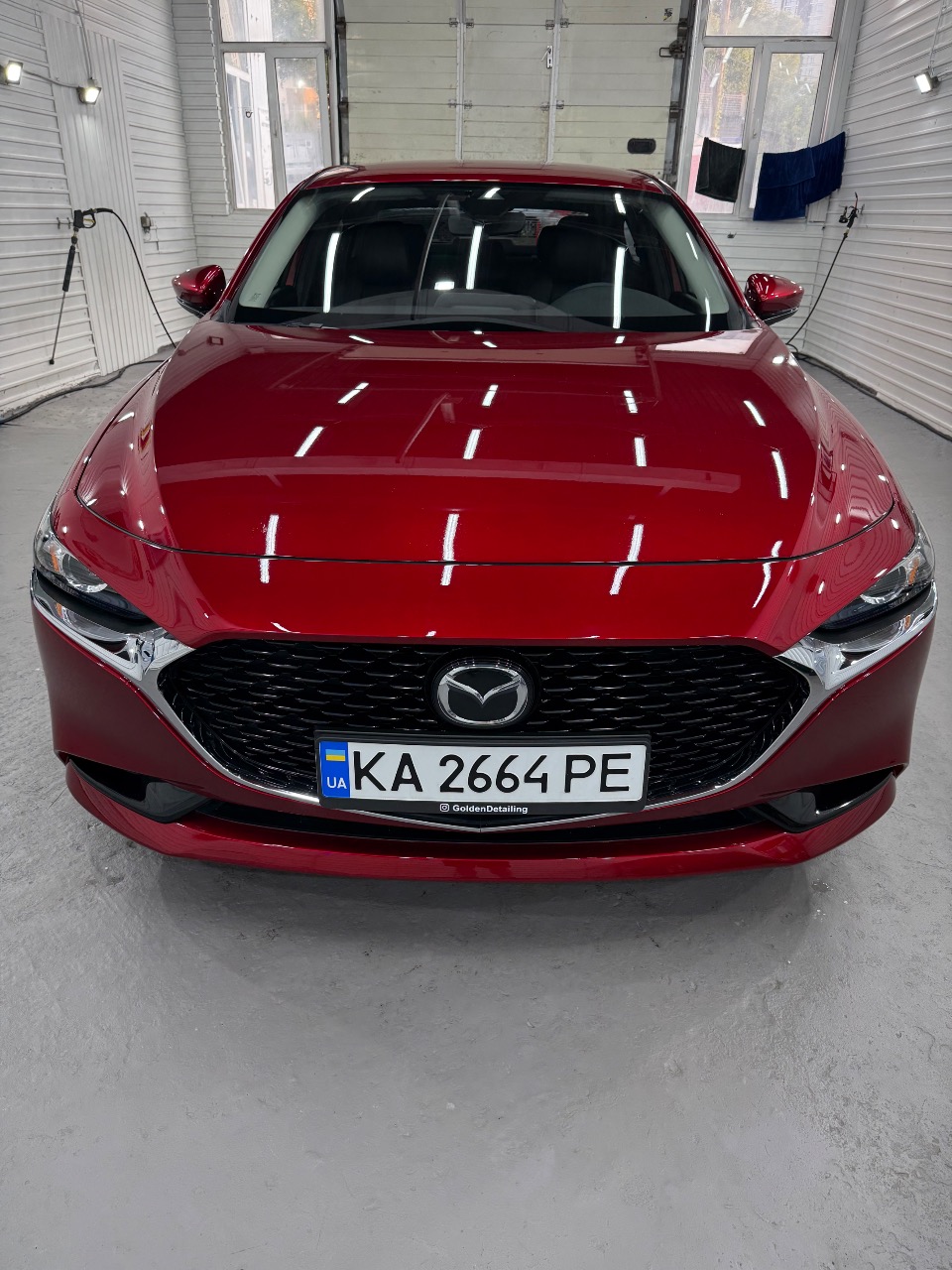 Mazda 3 - фото 3