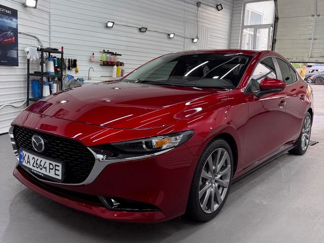 Mazda 3 - фото 5