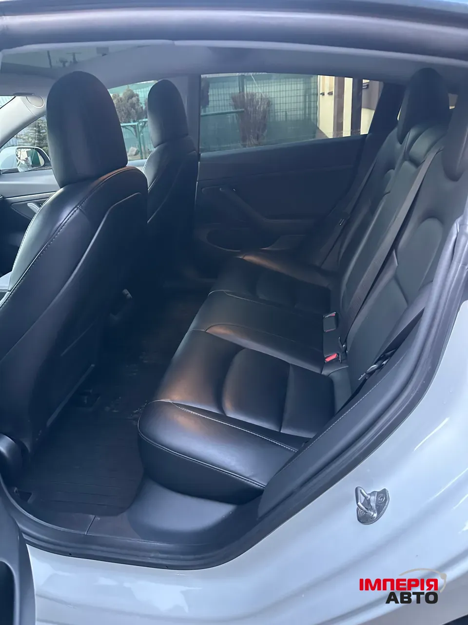 Tesla Model 3 - фото 19