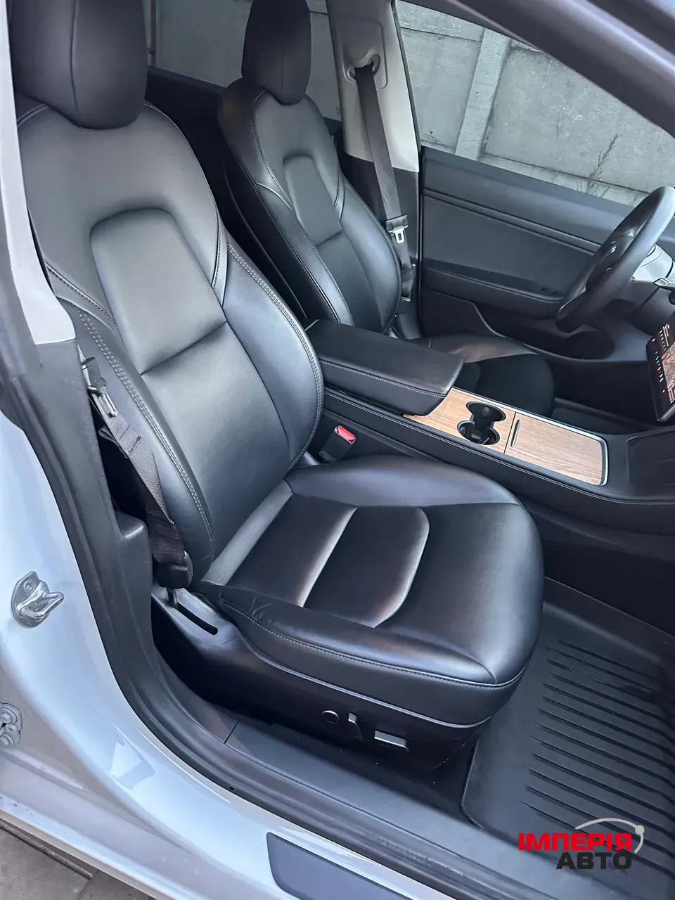 Tesla Model 3 - фото 18