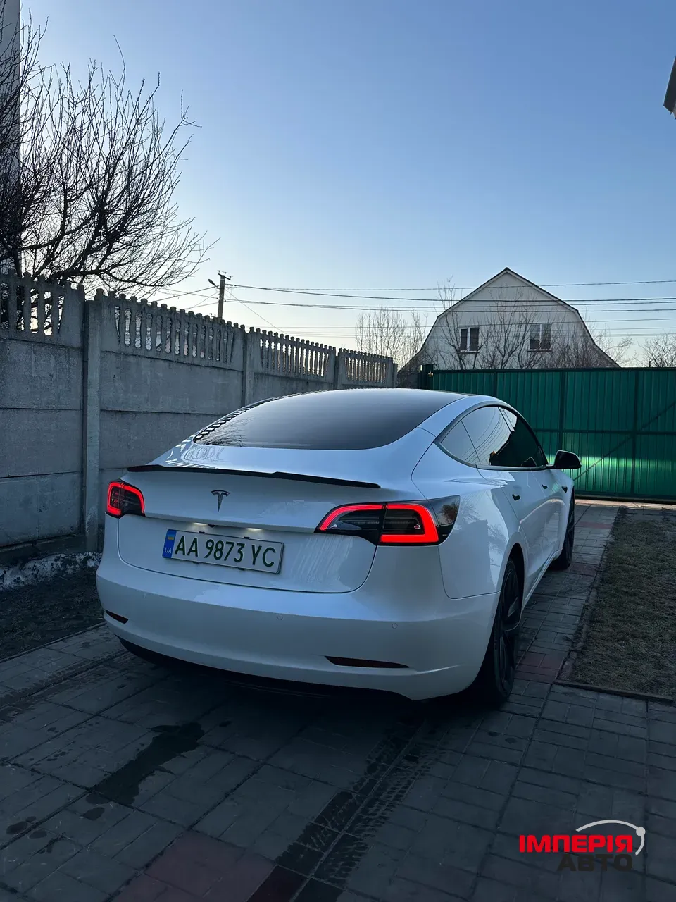 Tesla Model 3 - фото 6