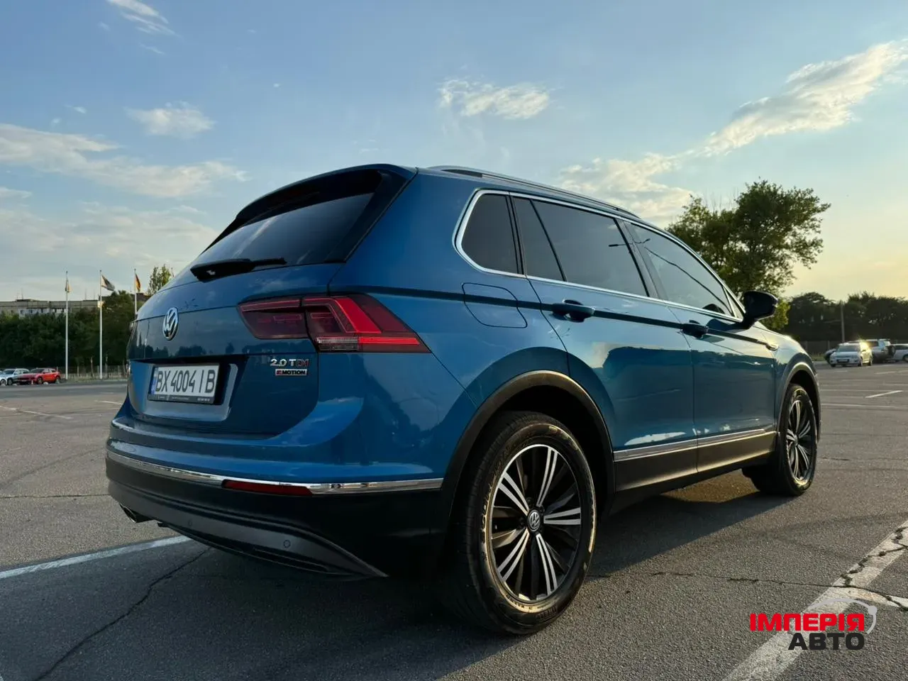 Volkswagen Tiguan - фото 5