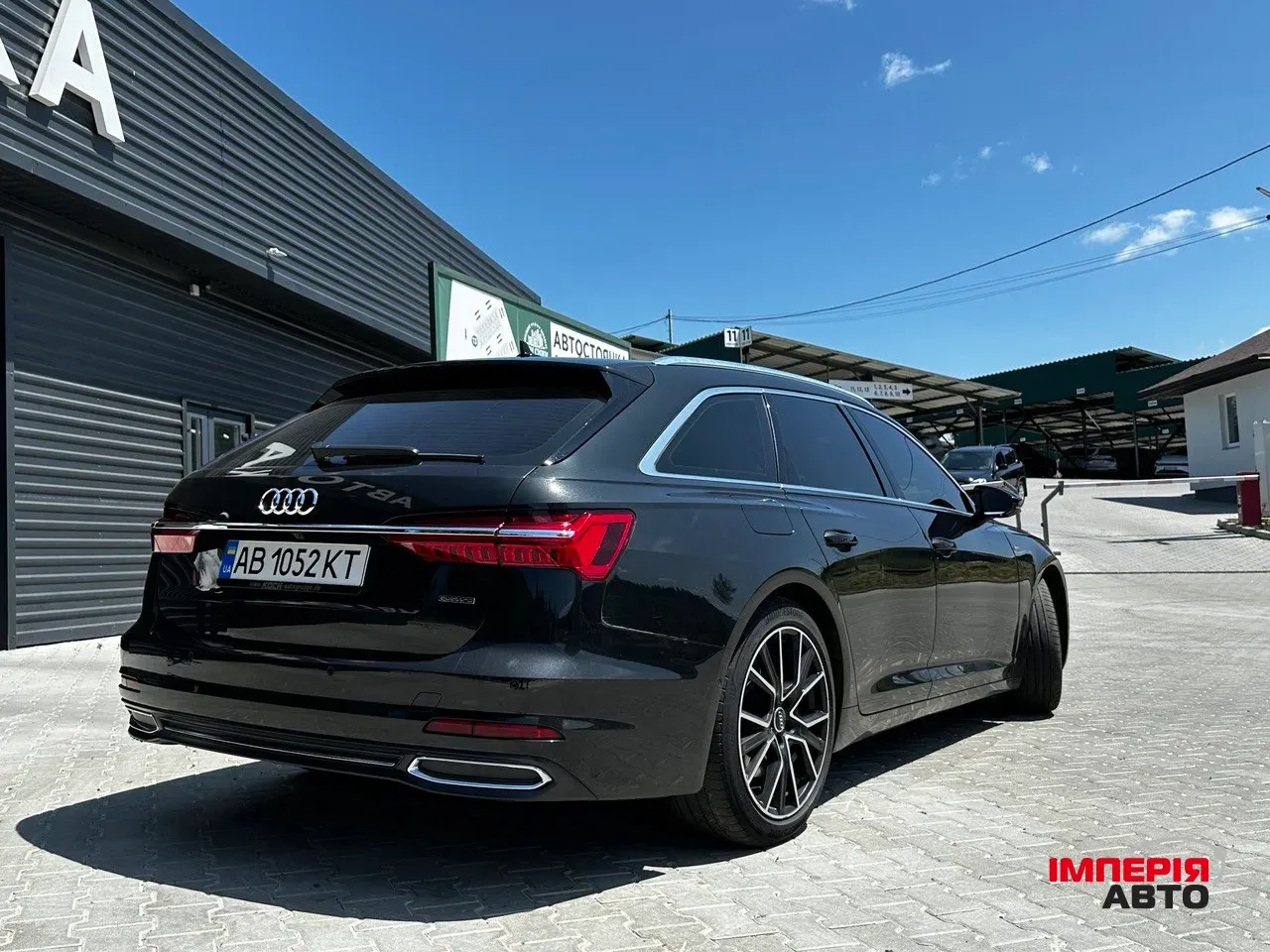 Audi A6 - фото 7