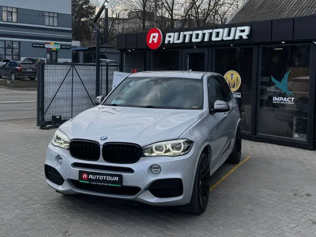 BMW X5 M - фото 1