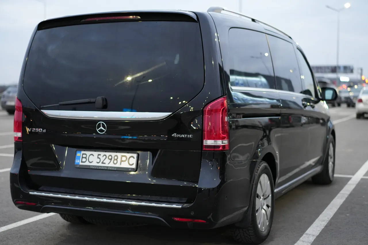 Mercedes-Benz V-Класс - фото 5