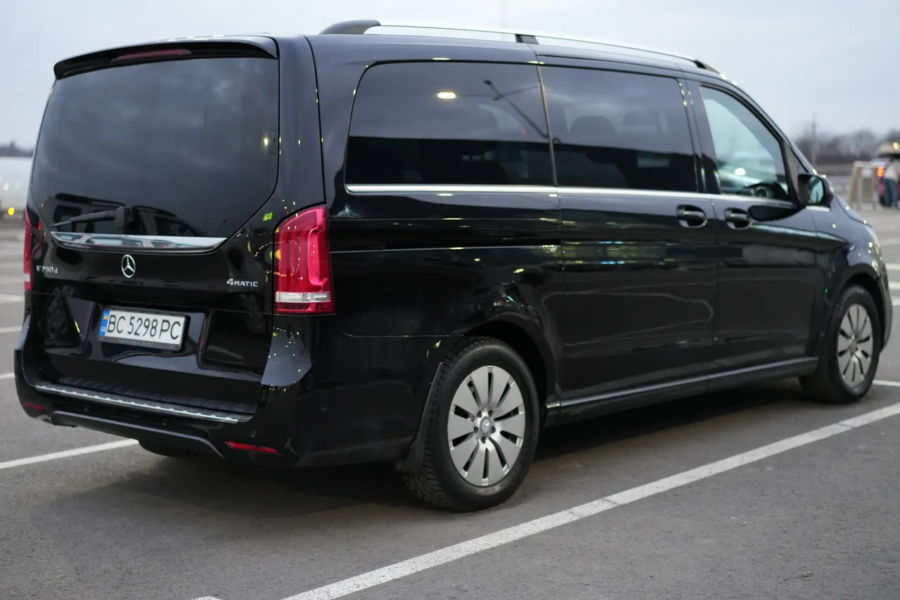 Mercedes-Benz V-Класс - фото 8