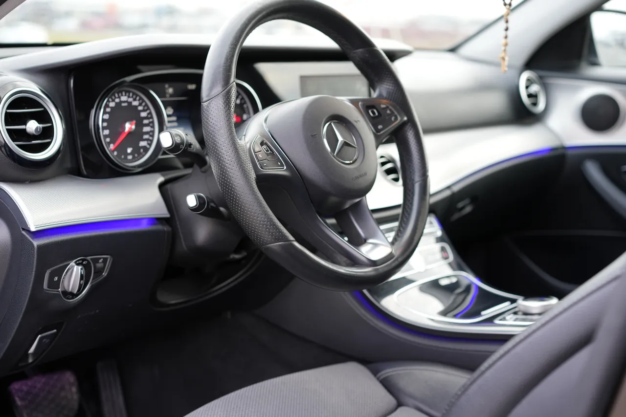 Mercedes-Benz E-Класс - фото 2