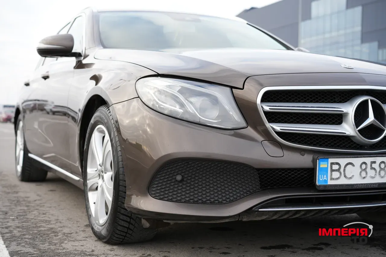 Mercedes-Benz E-Класс - фото 25