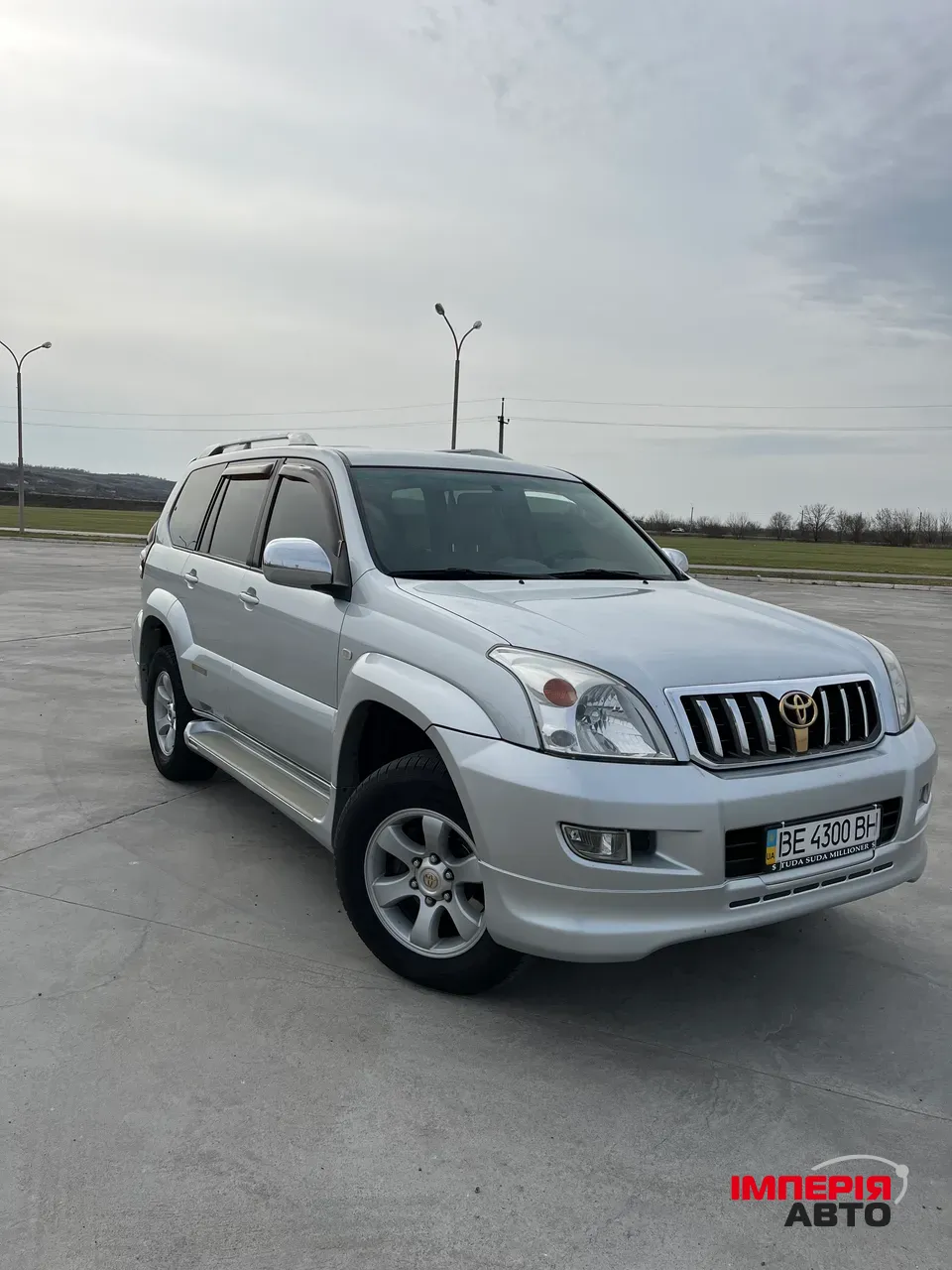 Toyota Land Cruiser Prado - фото 1