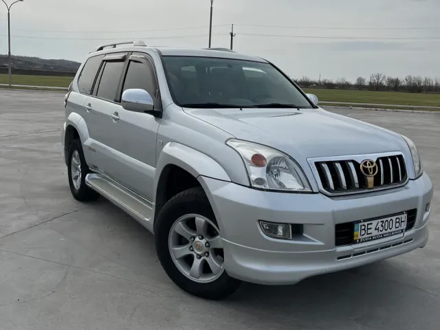 Toyota Land Cruiser Prado - фото 1