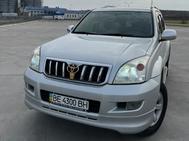 Toyota Land Cruiser Prado - фото 2