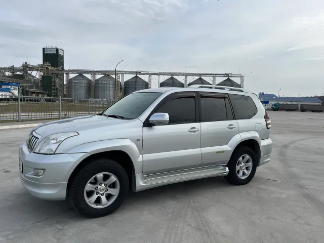 Toyota Land Cruiser Prado - фото 5