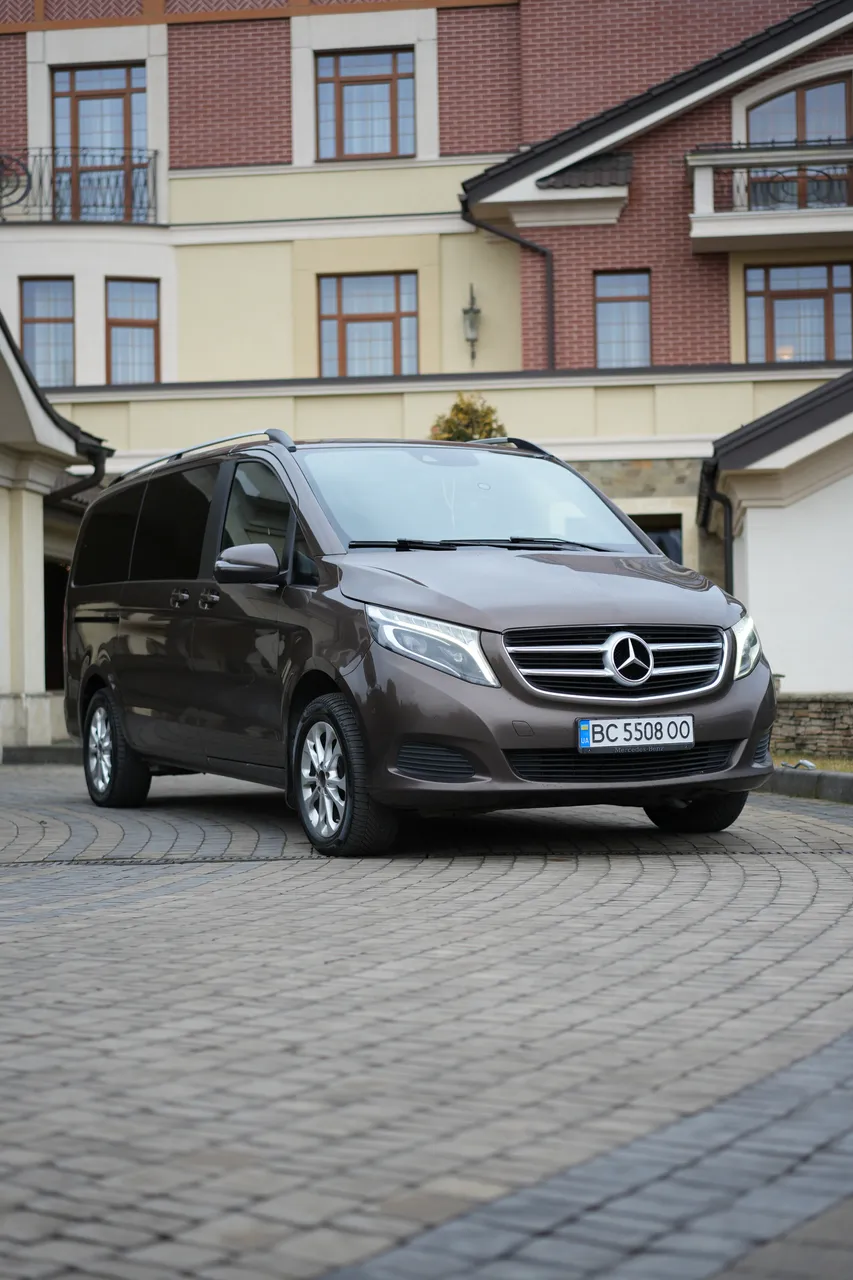 Mercedes-Benz V-Класс - фото 1