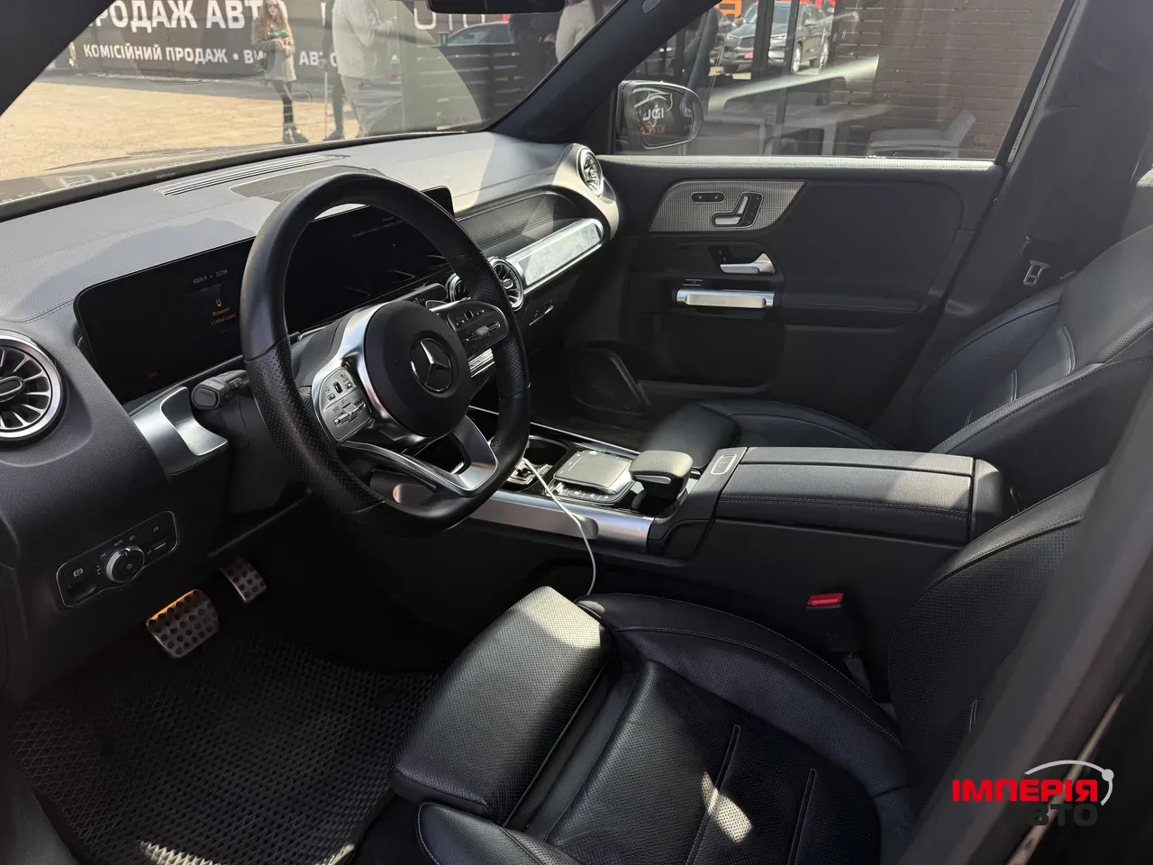 Mercedes-Benz EQB - фото 9