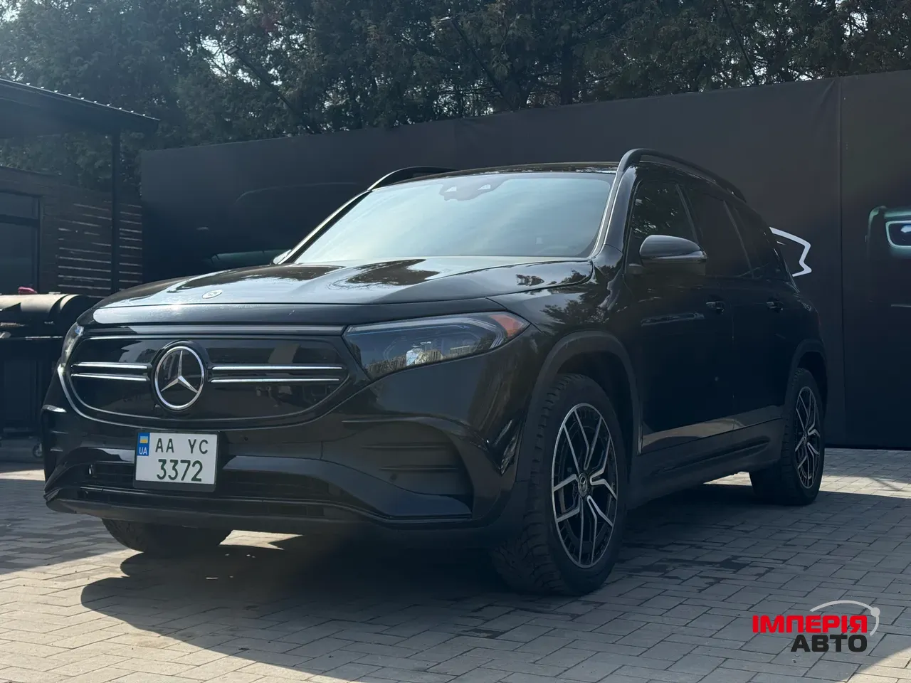 Mercedes-Benz EQB - фото 1