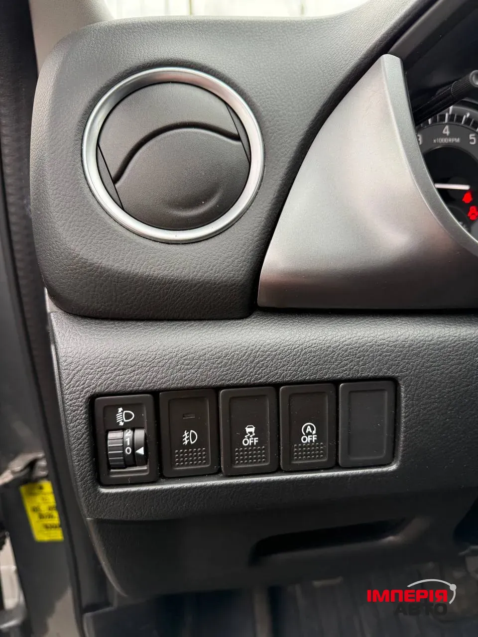 Suzuki Vitara - фото 12