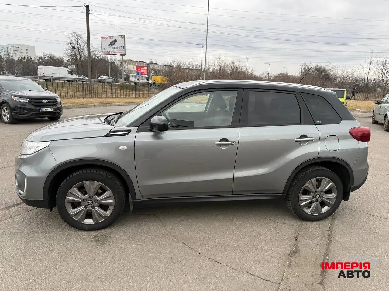 Suzuki Vitara - фото 8