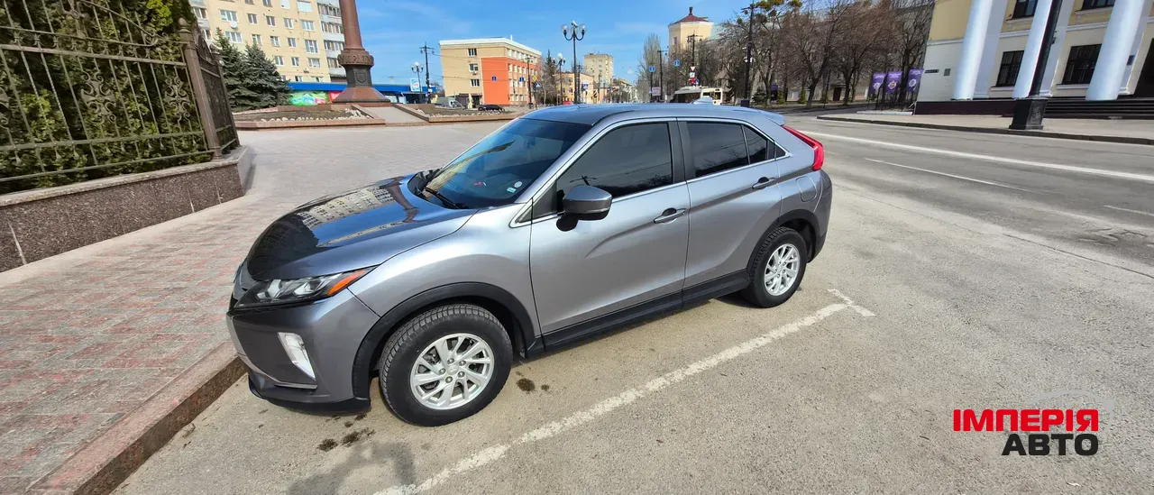 Mitsubishi Eclipse Cross - фото 2