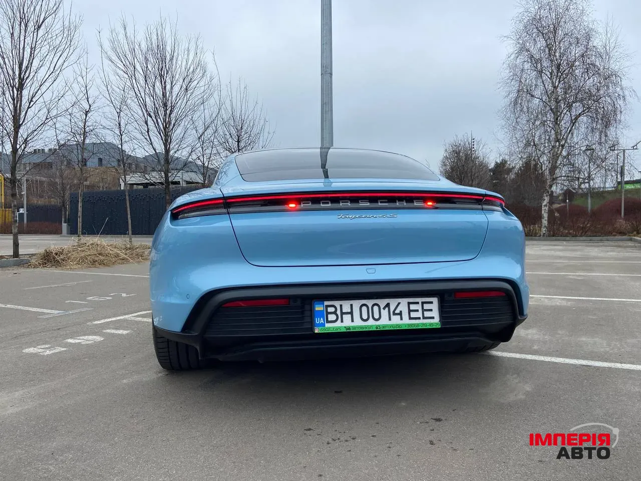 Porsche Taycan - фото 25