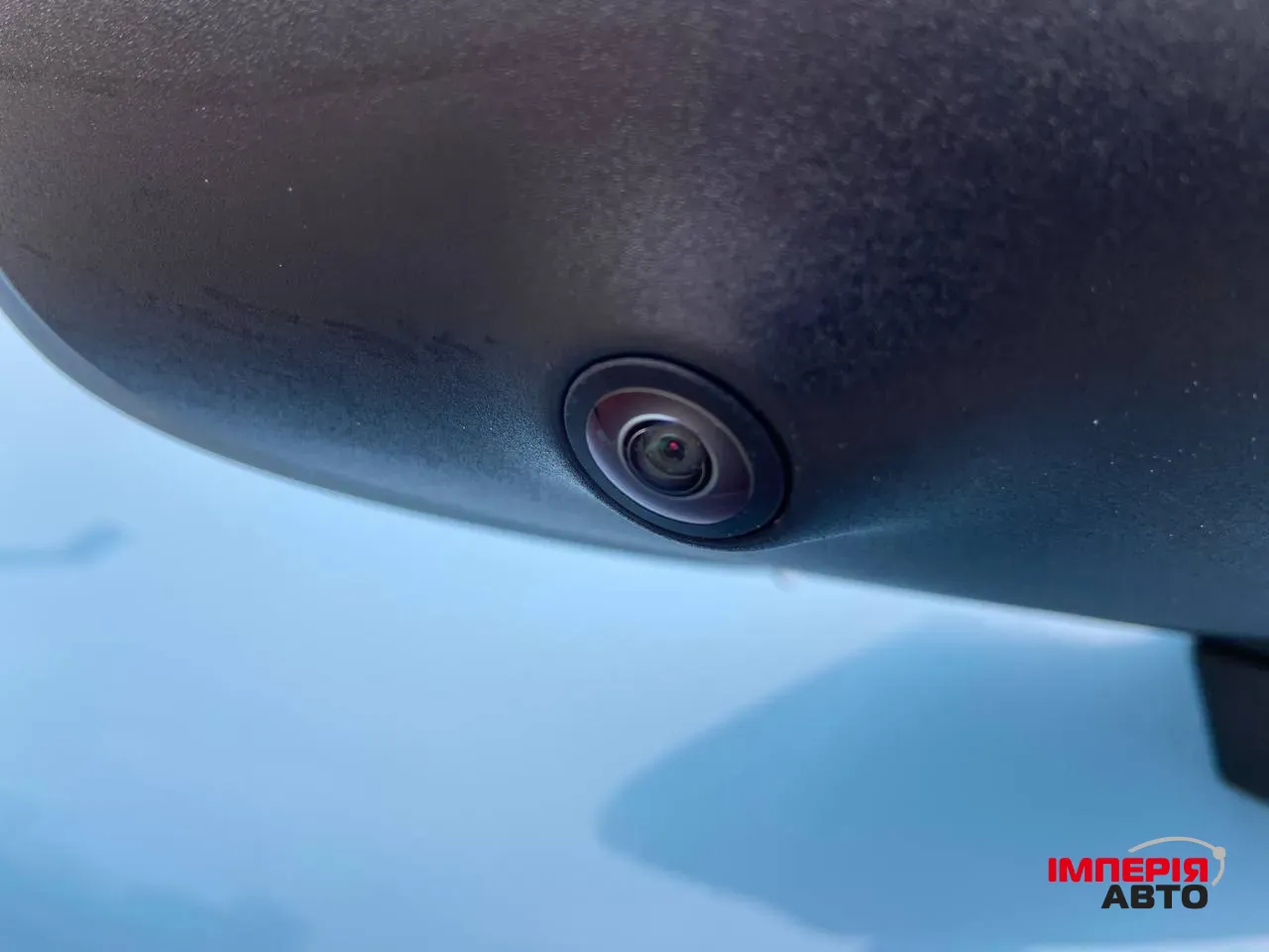 Porsche Taycan - фото 22