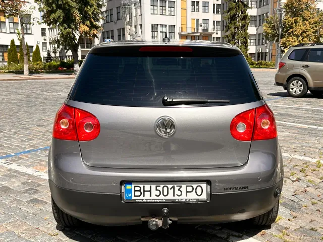 Volkswagen Golf - фото 3