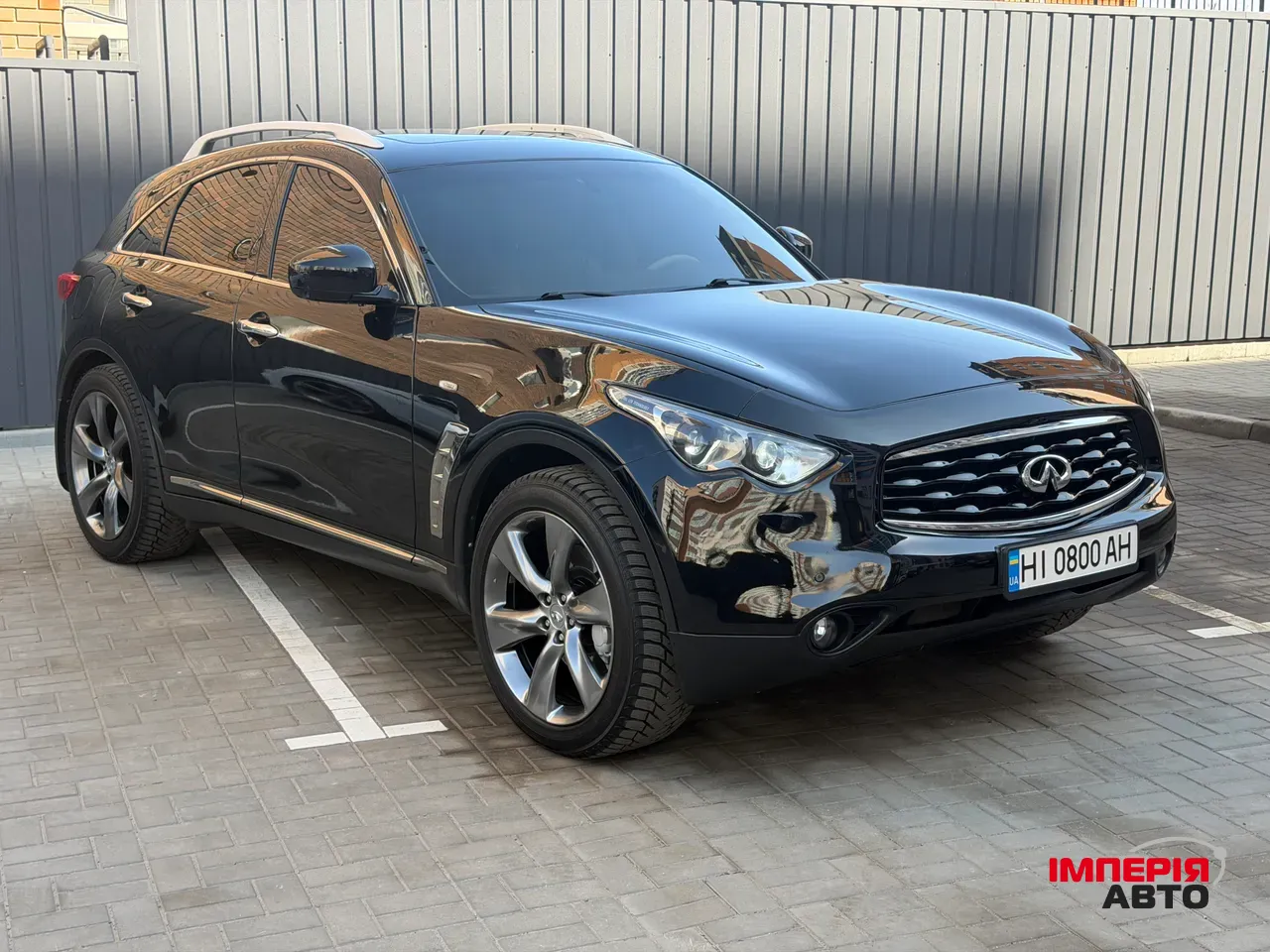 Infiniti FX - фото 11