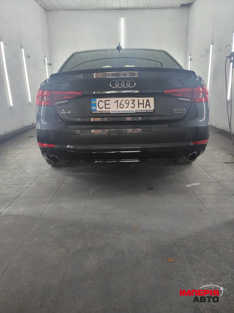 Audi A4 - фото 7